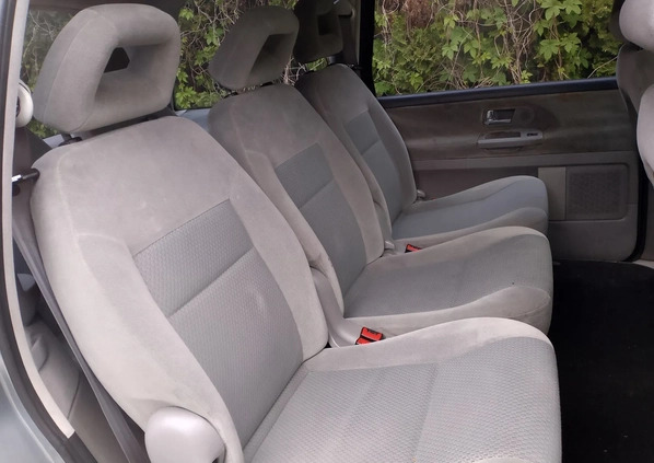 Ford Galaxy cena 7800 przebieg: 304000, rok produkcji 2004 z Sochaczew małe 326